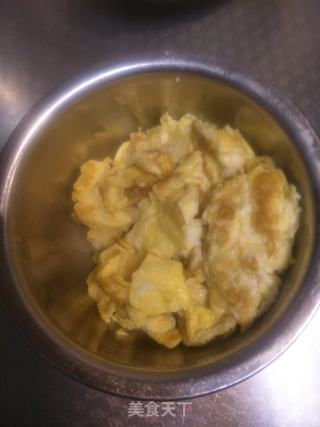 辣椒肉丝炒鸡蛋的做法步骤：2