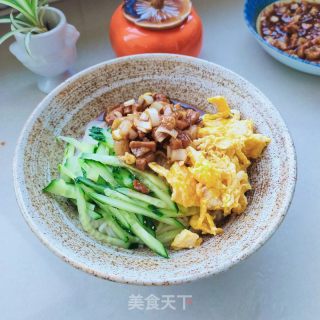 黄瓜鸡蛋炸酱面的做法步骤：14