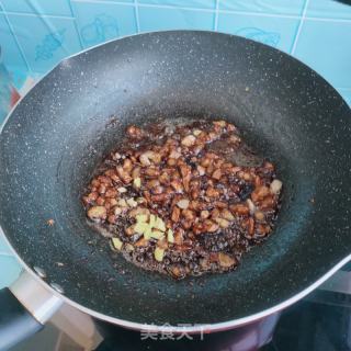 黄瓜鸡蛋炸酱面的做法步骤：7