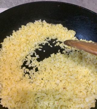 海参蛋炒饭的做法步骤：8