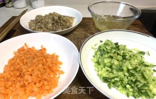 海参蛋炒饭的做法步骤：2