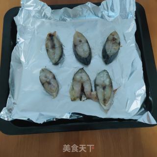 烤鲅鱼的做法步骤：2