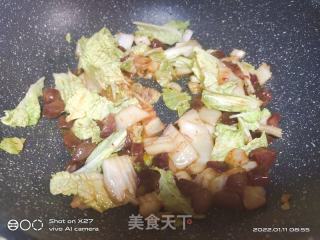 香肠泡菜炒饭的做法步骤：3