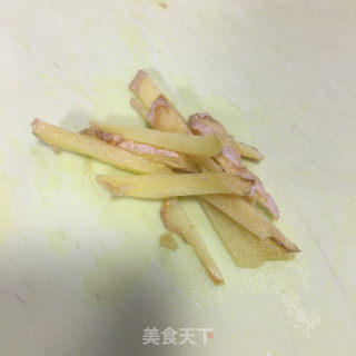 香菇胡萝卜烧鸡腿的做法步骤：4