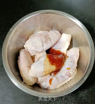 蜜汁烤鸡翅的做法步骤：6