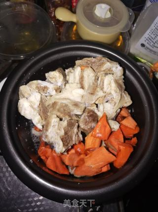 牛肉炖胡萝卜的做法步骤：6