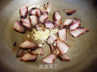 腊肉炒萝卜缨的做法步骤：7