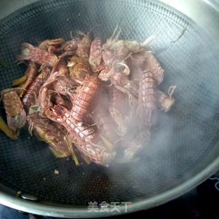 香辣皮皮虾的做法步骤：11