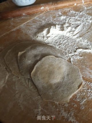 茴香肉包的做法步骤：7