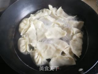 猪肉香菇白菜饺的做法步骤：10