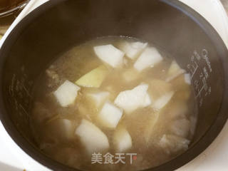咸肉炖萝卜毛芋的做法步骤：5