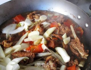 胡萝卜山药炖羊肉的做法步骤：10