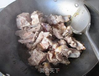 胡萝卜山药炖羊肉的做法步骤：6