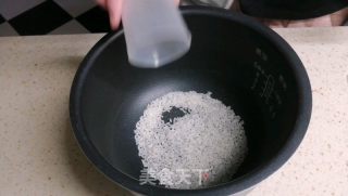 极简腊八粥，豆浆机配方电饭煲预约版的做法步骤：1