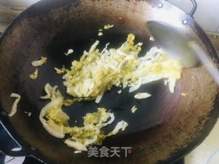酸菜炒粉条的做法步骤：6