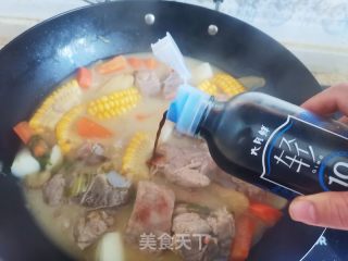 玉米排骨汤的做法步骤：11