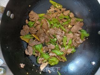 辣椒炒驴肉的做法步骤：10