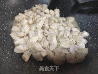 鸡胸肉咖喱土豆的做法步骤：3