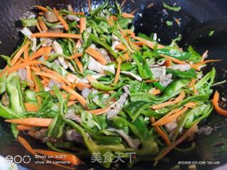 瘦肉炒青椒丝的做法步骤：5