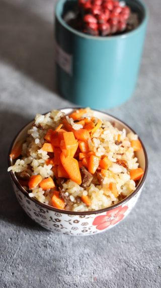 胡萝卜烤鸭肉炒饭的做法步骤：7