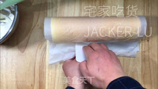家常虎皮蛋糕卷，第一次做丑了点，但是很好吃哦，虎年要虎虎生威，快来做一个吧。的做法步骤：20