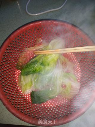 白菜肉卷的做法步骤：11