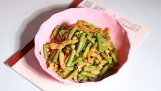 肉丝烧四季豆的做法步骤：7