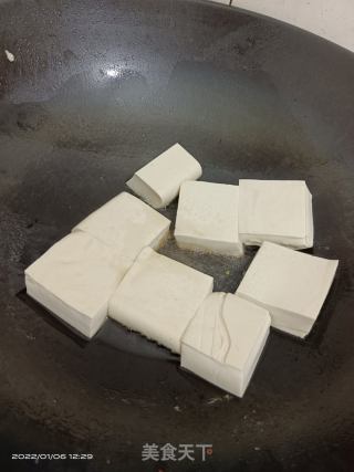 煮水豆腐的做法步骤：1