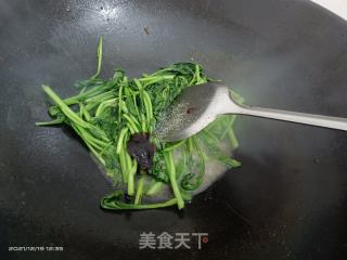 素炒油菜的做法步骤：3