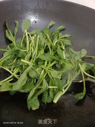 素炒油菜的做法步骤：2