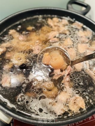 鸽子海参汤的做法步骤：6