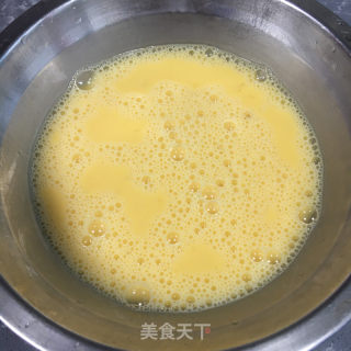 鸭蛋白菜炒年糕的做法步骤：4