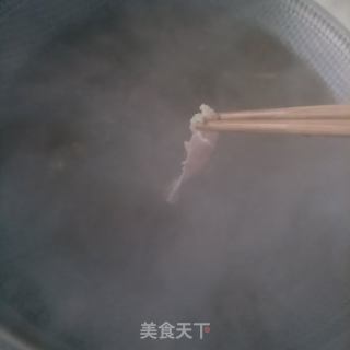 酸菜血肠水煮肉片的做法步骤：17