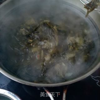 酸菜血肠水煮肉片的做法步骤：13