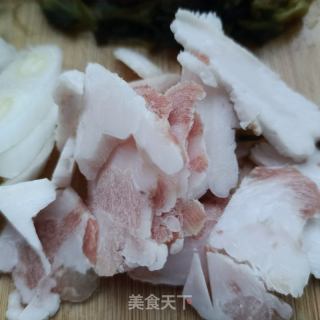 酸菜血肠水煮肉片的做法步骤：5
