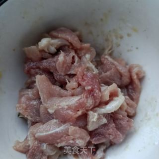 酸菜血肠水煮肉片的做法步骤：4