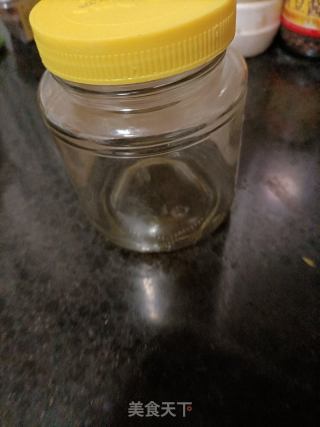 秘制腌辣椒的做法步骤：1
