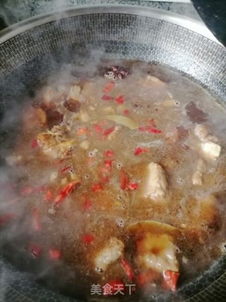 土豆烧排骨的做法步骤：6
