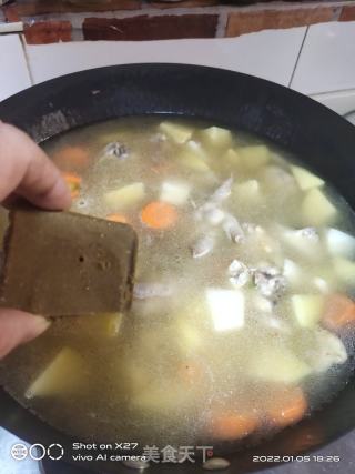 土豆鸡肉咖喱盖饭的做法步骤：4