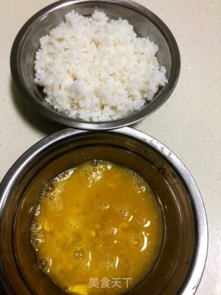 炒饭的做法步骤：2