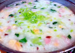 #腊味#腊肠三文鱼香菇青菜粥的做法步骤：12