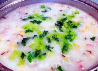 #腊味#腊肠三文鱼香菇青菜粥的做法步骤：10