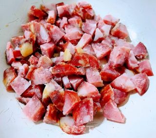 #腊味#腊肠三文鱼香菇青菜粥的做法步骤：2