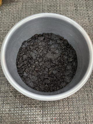 杨枝甘露慕斯蛋糕的做法步骤：4