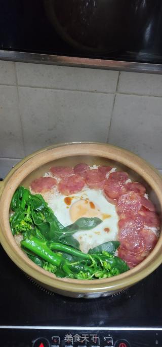 腊肠窝蛋煲仔饭的做法步骤：13