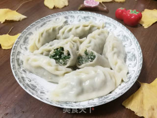 荠菜莲藕鲜肉饺的做法步骤：11