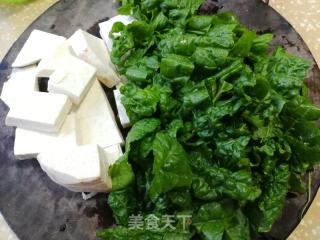 咸肉香芋萝卜煲的做法步骤：2