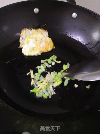白萝卜海带煎蛋汤的做法步骤：4