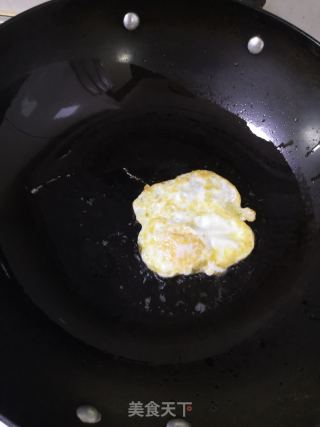 白萝卜海带煎蛋汤的做法步骤：3