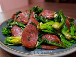 菠菜炒腊肠的做法步骤：6